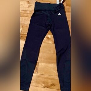 NWT Adidas Train Essentials Maternity 7/8 Tights Leggings Black Size Small